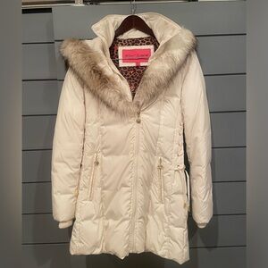 Betsy Johnson white down coat